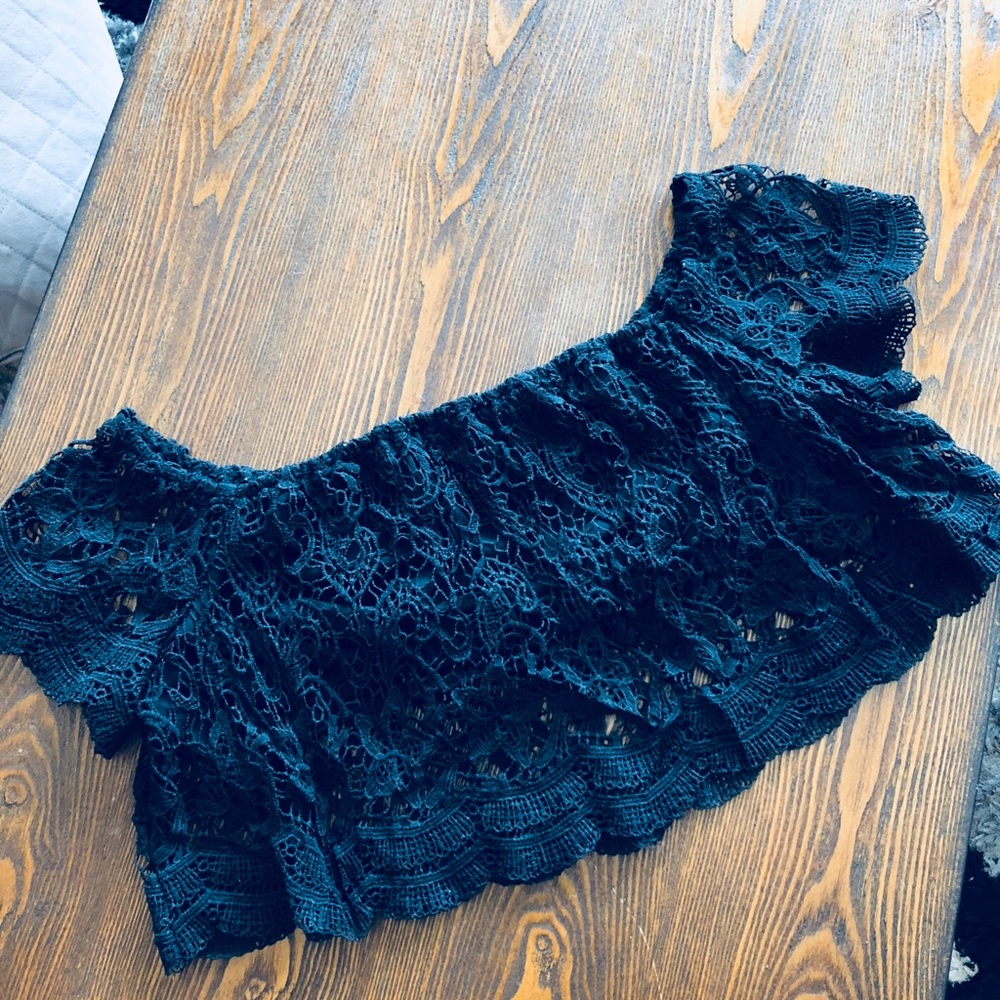 Black lace crop top